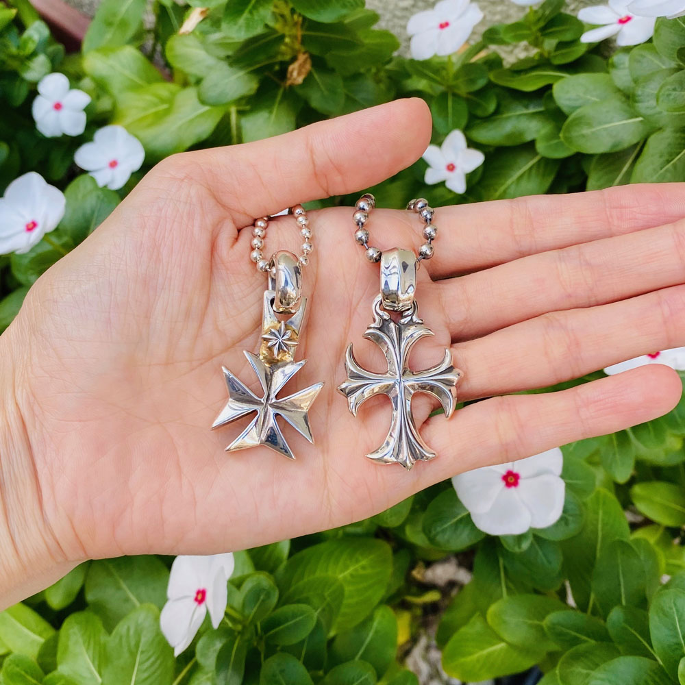 Billwallleather クルシフィックスペンダント | C．R．E．A．M．